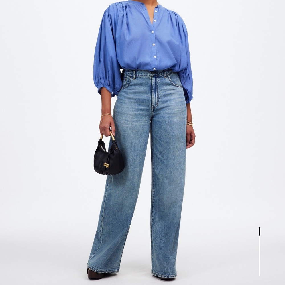 Curvy Superwide-Leg Jeans in Billings Wash: Airy Denim Edition - Picture 5 of 5